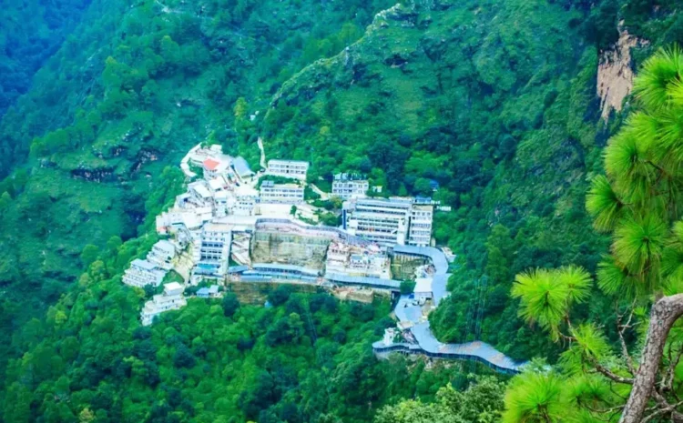  Vaishno Devi: A Sacred Journey to the Divine